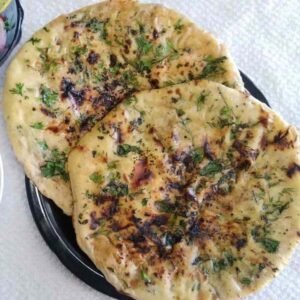 aloo-pyaz-ka-kulcha